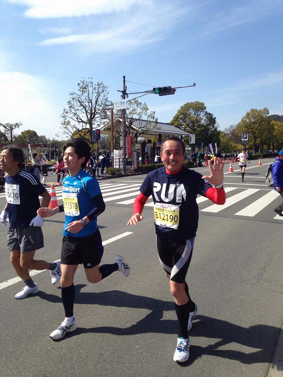 刻印石やハ トの石垣でも有名な姫路城マラソン19に参加しました 姫路市をはじめとした兵庫県一円のお墓専門店 八田石材株式会社